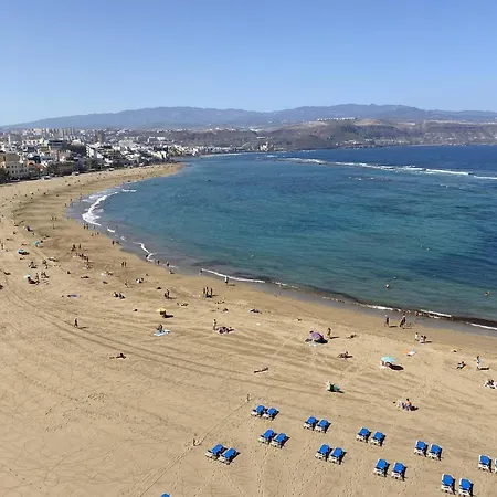 In Palmas Near Canteras *
